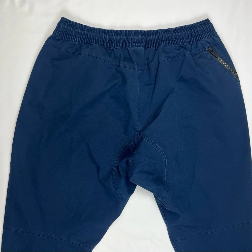 Nike Sportswear Mens Tech Chino Jogger Pants XL Dark Blue Tapered C2